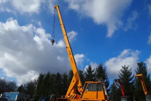 Dźwig Demag V72 - Autojeřáb: obrázek 1 Dźwig Demag V72 - Autojeřáb: obrázek 1