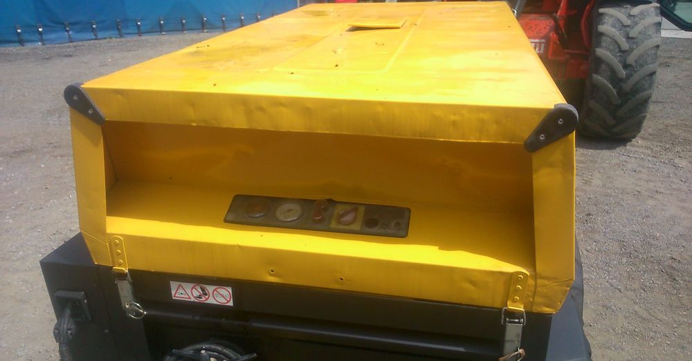 Kompresor Atlas Copco Atlas copco XAS 97 2015 Kompresor sprężarka śrubowa+ agregat prądotwórczy 12KVA - Mobilní kompresor: obrázek 5 Kompresor Atlas Copco Atlas copco XAS 97 2015 Kompresor sprężarka śrubowa+ agregat prądotwórczy 12KVA - Mobilní kompresor: obrázek 5