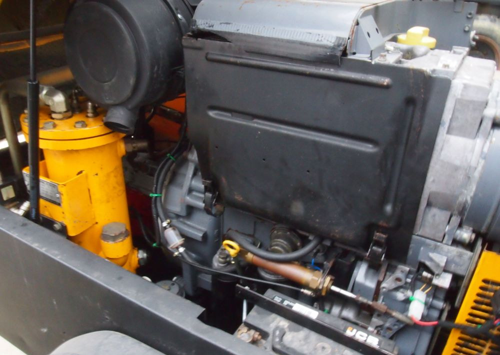 Kompresor Ingersoll Rand IR P130WD 2000 Kompresor Ingersoll Rand P130WD 30 kW - Mobilní kompresor: obrázek 5 Kompresor Ingersoll Rand IR P130WD 2000 Kompresor Ingersoll Rand P130WD 30 kW - Mobilní kompresor: obrázek 5