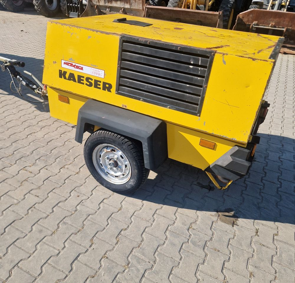 Kompresor Kaeser Kaeser M38 1999 Kompresor sprężarka śrubowa - Mobilní kompresor: obrázek 3 Kompresor Kaeser Kaeser M38 1999 Kompresor sprężarka śrubowa - Mobilní kompresor: obrázek 3