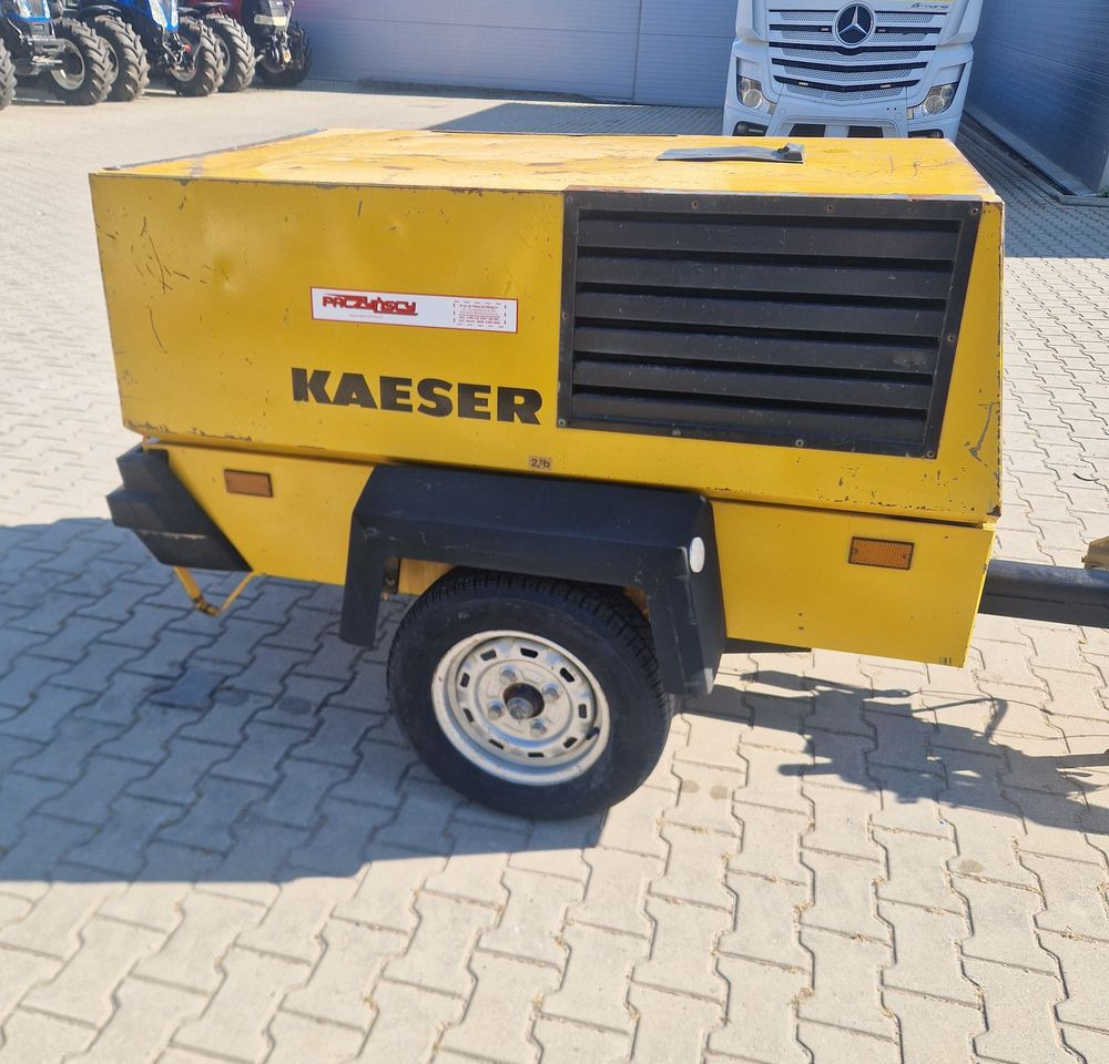 Kompresor Kaeser Kaeser M38 1999 Kompresor sprężarka śrubowa - Mobilní kompresor: obrázek 2 Kompresor Kaeser Kaeser M38 1999 Kompresor sprężarka śrubowa - Mobilní kompresor: obrázek 2