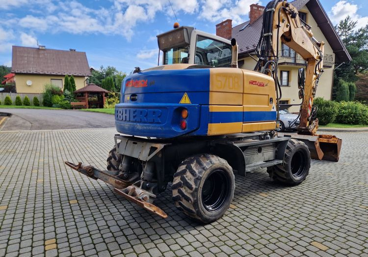 Koparka kołowa Liebherr A311 2008 Liebherr - Kolesové rýpadlo: obrázek 5 Koparka kołowa Liebherr A311 2008 Liebherr - Kolesové rýpadlo: obrázek 5