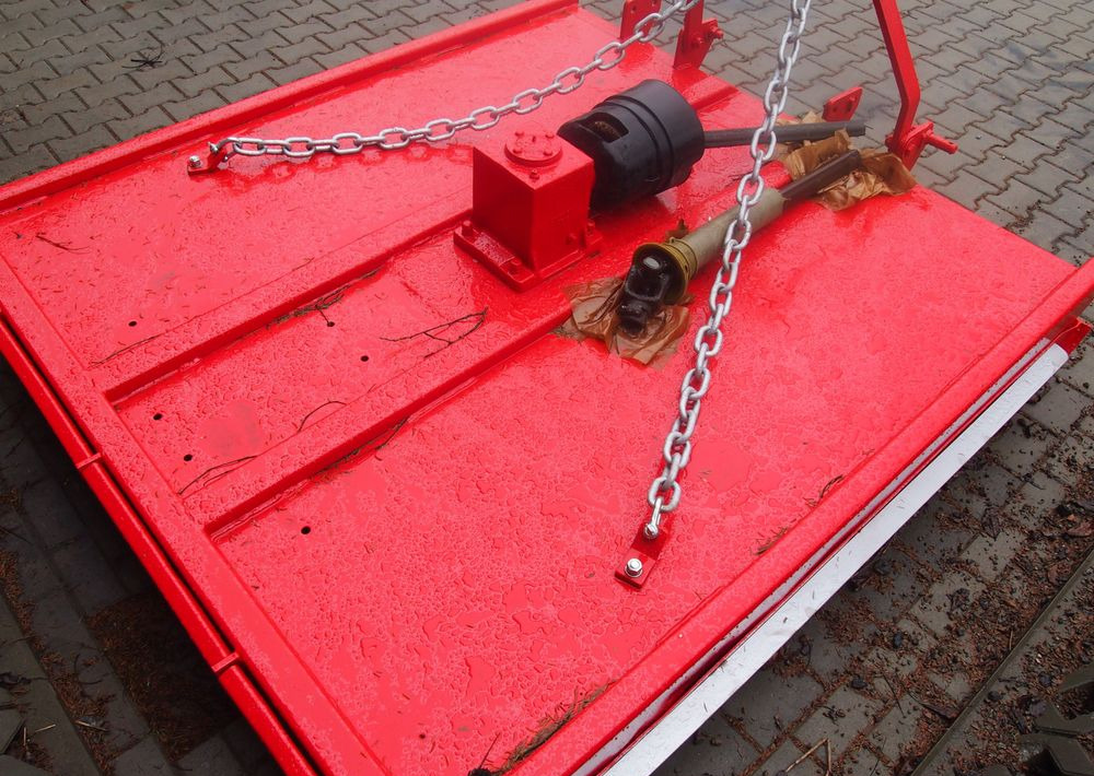 Kosiarka Kuhn 2005 - Kladívkový mulčovač: obrázek 5 Kosiarka Kuhn 2005 - Kladívkový mulčovač: obrázek 5