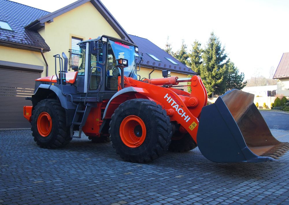 Ładowarka Hitachi ZW250 2010 Ładowarka Hitachi Waga, Centralne smarowanie - Kolový nakladač: obrázek 3 Ładowarka Hitachi ZW250 2010 Ładowarka Hitachi Waga, Centralne smarowanie - Kolový nakladač: obrázek 3