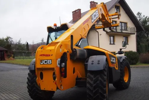 Ładowarka teleskopowa JCB 536-70 agri 2015 agri - Teleskopický manipulátor: obrázek 5 Ładowarka teleskopowa JCB 536-70 agri 2015 agri - Teleskopický manipulátor: obrázek 5