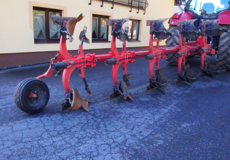 Pług obrotowy GREGOIRE-BESSON RY47 2000 Zabezpieczenie korpusów hydrauliczne - Pluh: obrázek 3 Pług obrotowy GREGOIRE-BESSON RY47 2000 Zabezpieczenie korpusów hydrauliczne - Pluh: obrázek 3