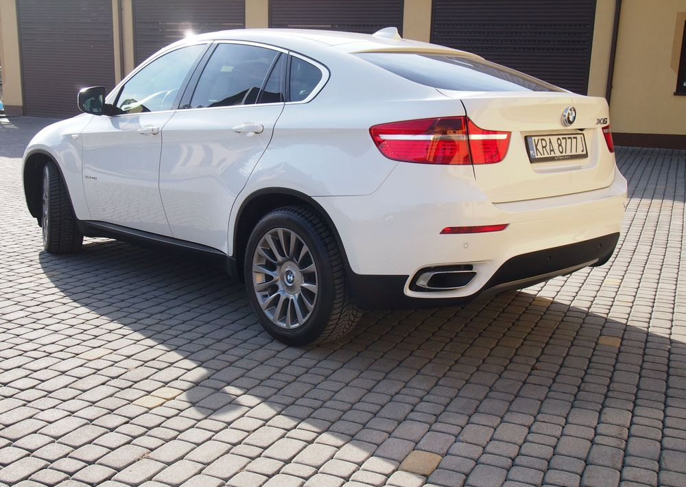 Samochód BMW X6 e71 xdrive40d Individual 2012 Samochód BMW X6 Individual - Osobní auto: obrázek 5 Samochód BMW X6 e71 xdrive40d Individual 2012 Samochód BMW X6 Individual - Osobní auto: obrázek 5