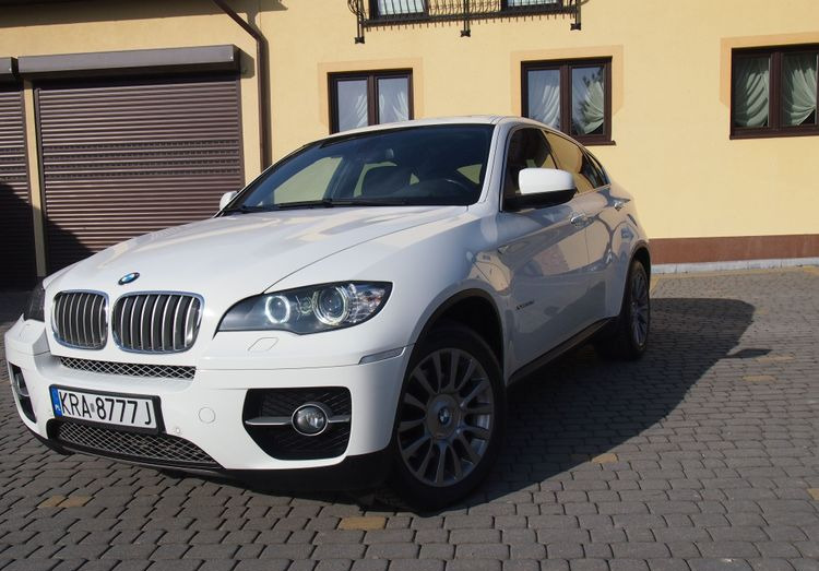 Samochód BMW X6 e71 xdrive40d Individual 2012 Samochód BMW X6 Individual - Osobní auto: obrázek 2 Samochód BMW X6 e71 xdrive40d Individual 2012 Samochód BMW X6 Individual - Osobní auto: obrázek 2