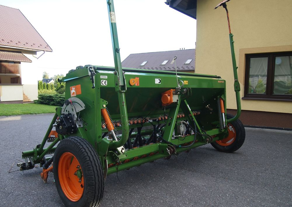 Siewnik Amazone D9 -30 2007 Siewnik Amazone - Secí stroj: obrázek 4 Siewnik Amazone D9 -30 2007 Siewnik Amazone - Secí stroj: obrázek 4