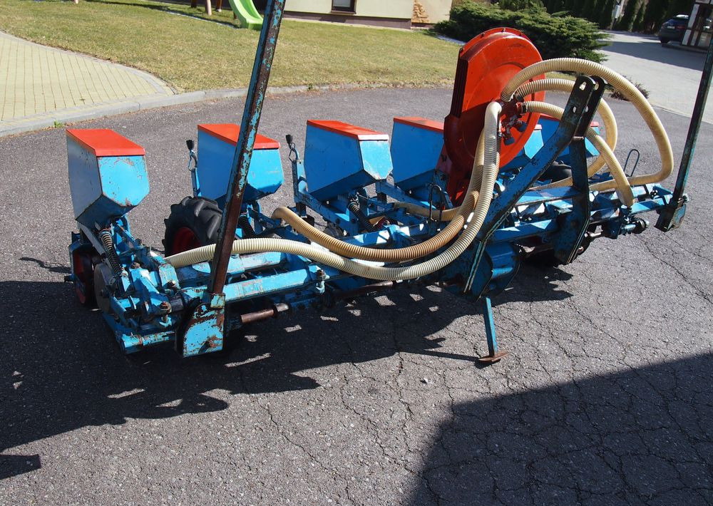 Siewnik Monosem do kukurydzy ,buraków i słonecznika - Přesný secí stroj: obrázek 3 Siewnik Monosem do kukurydzy ,buraków i słonecznika - Přesný secí stroj: obrázek 3