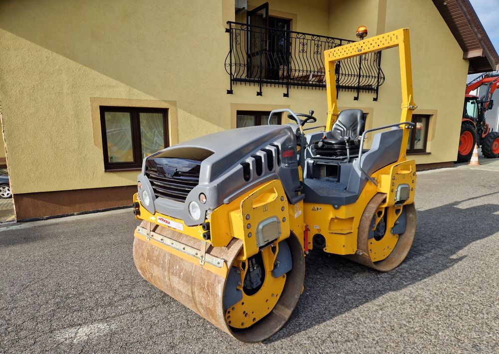 Walec Hamm HD14VV 2014 Walec HAMM HD 14VV silnik KUBOTA - Válec: obrázek 1 Walec Hamm HD14VV 2014 Walec HAMM HD 14VV silnik KUBOTA - Válec: obrázek 1