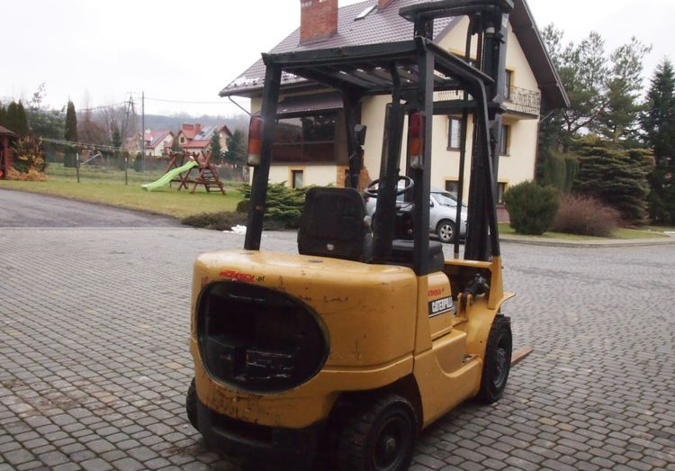 Wózek widłowy Catepillar DP25K 2002 DUPLEX - Dieselový vysokozdvižný vozík: obrázek 5 Wózek widłowy Catepillar DP25K 2002 DUPLEX - Dieselový vysokozdvižný vozík: obrázek 5
