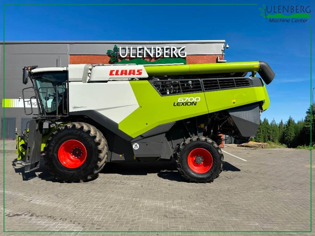 Claas Lexion 6700 - Sklízecí mlátička: obrázek 2 Claas Lexion 6700 - Sklízecí mlátička: obrázek 2