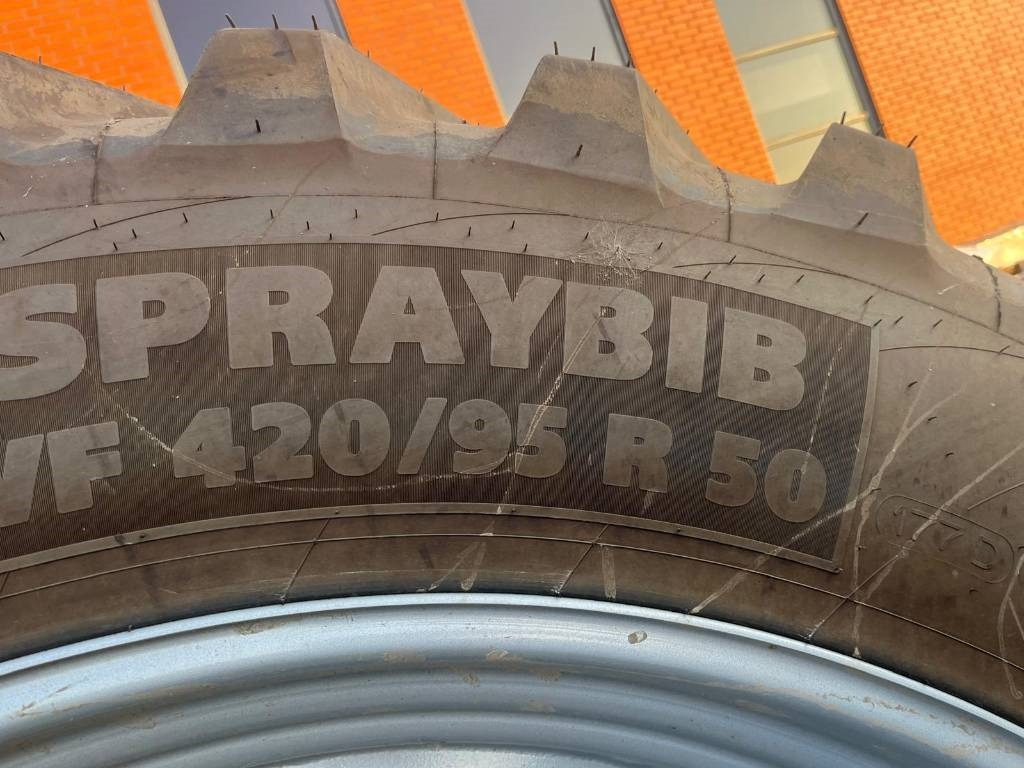 Michelin FELGA Z OPONĄ VF 420/95R50 CFO 179D/175E SPRAYBIB - Pneumatiky pro Zemědělská technika: obrázek 3 Michelin FELGA Z OPONĄ VF 420/95R50 CFO 179D/175E SPRAYBIB - Pneumatiky pro Zemědělská technika: obrázek 3
