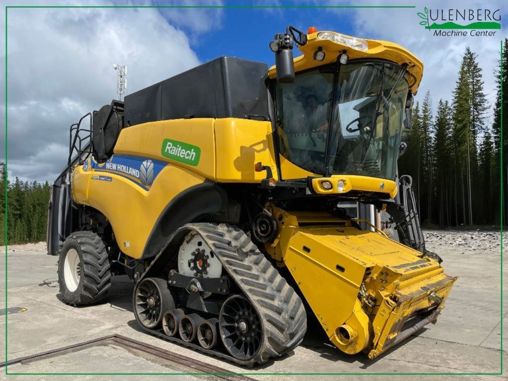 New Holland CR9090 - Sklízecí mlátička: obrázek 1 New Holland CR9090 - Sklízecí mlátička: obrázek 1
