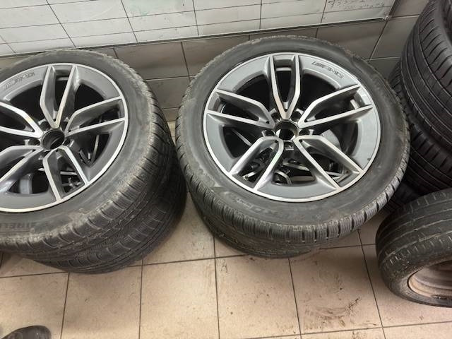 Pirelli P ZERO Winter 255/45/19 - Pneumatiky pro Nákladní auto: obrázek 3 Pirelli P ZERO Winter 255/45/19 - Pneumatiky pro Nákladní auto: obrázek 3