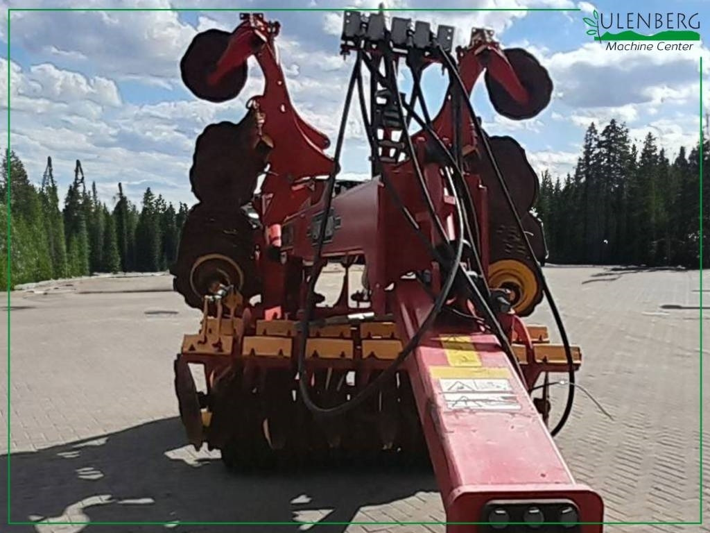 Vaderstad Carrier 420 - Talířové brány: obrázek 1 Vaderstad Carrier 420 - Talířové brány: obrázek 1