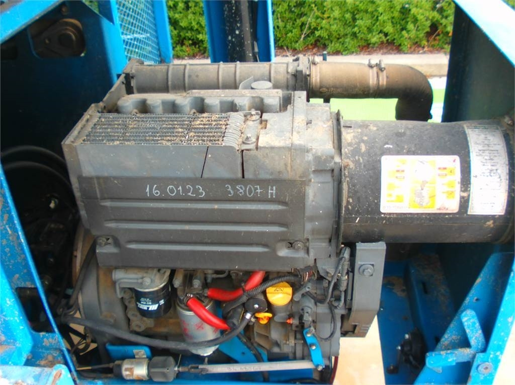 Genie GS4390RT - Nůžková plošina: obrázek 5 Genie GS4390RT - Nůžková plošina: obrázek 5