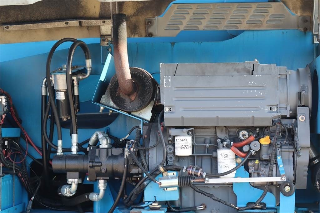 Genie S105 - Teleskopická plošina: obrázek 5 Genie S105 - Teleskopická plošina: obrázek 5