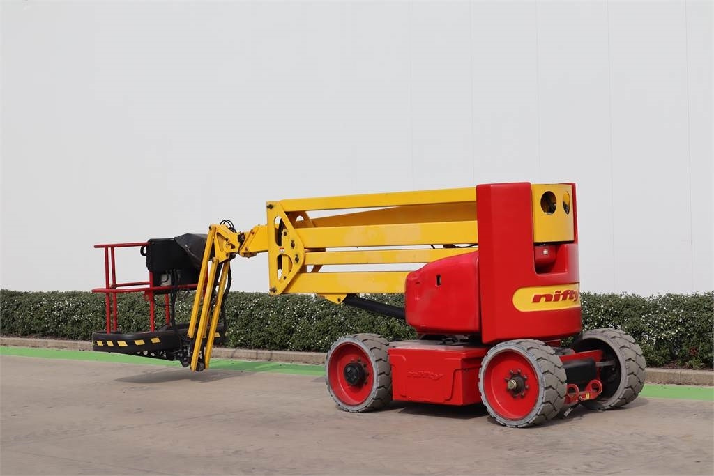 Niftylift HR17NE - Kloubová plošina: obrázek 3 Niftylift HR17NE - Kloubová plošina: obrázek 3