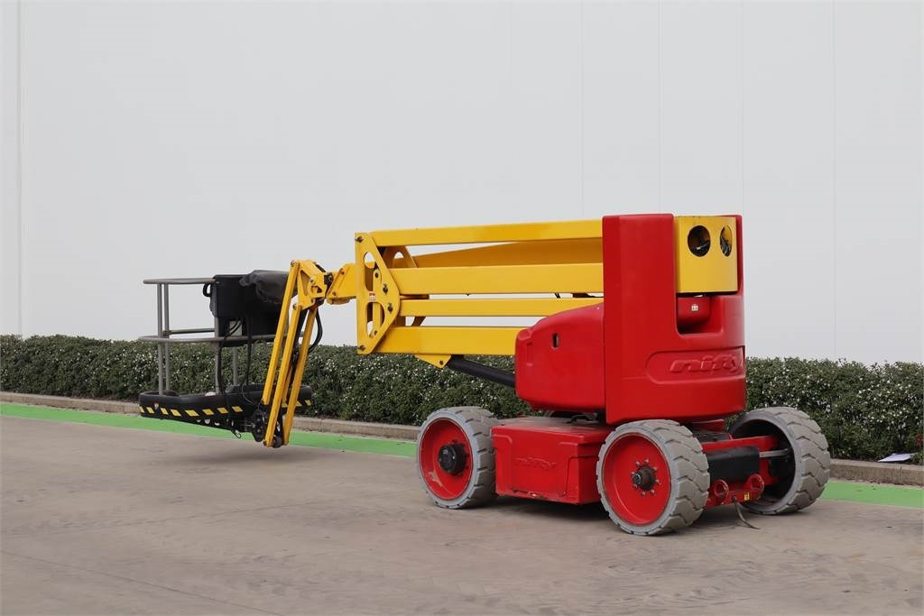 Niftylift HR17NE - Kloubová plošina: obrázek 3 Niftylift HR17NE - Kloubová plošina: obrázek 3