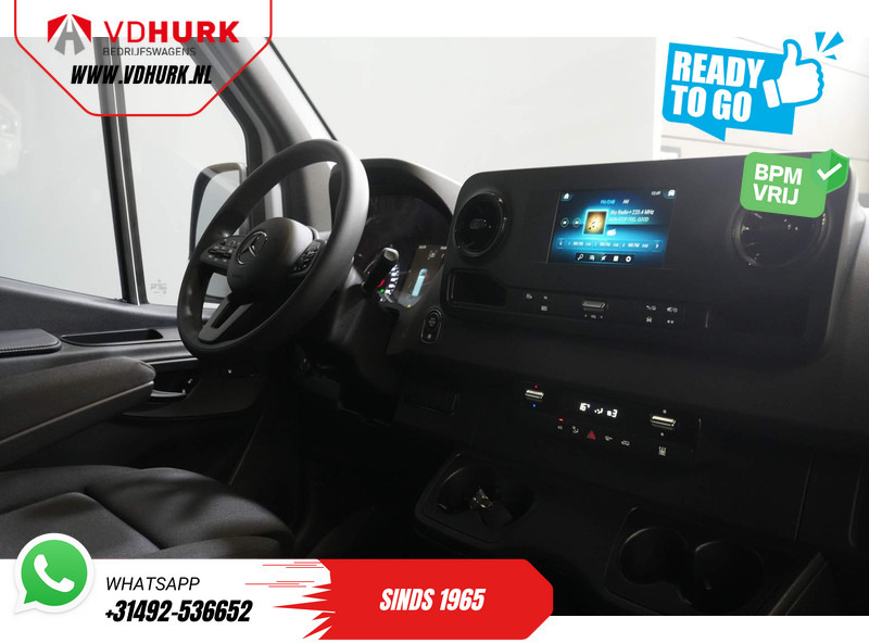 Mercedes-Benz Sprinter 211 Aut. L2H2 BPM VRIJ/ LED/ Standkachel/ Stoelverw./ Climate/ Carplay/ Camera/ Cruise/ Trekhaak - Malá dodávka: obrázek 3 Mercedes-Benz Sprinter 211 Aut. L2H2 BPM VRIJ/ LED/ Standkachel/ Stoelverw./ Climate/ Carplay/ Camera/ Cruise/ Trekhaak - Malá dodávka: obrázek 3