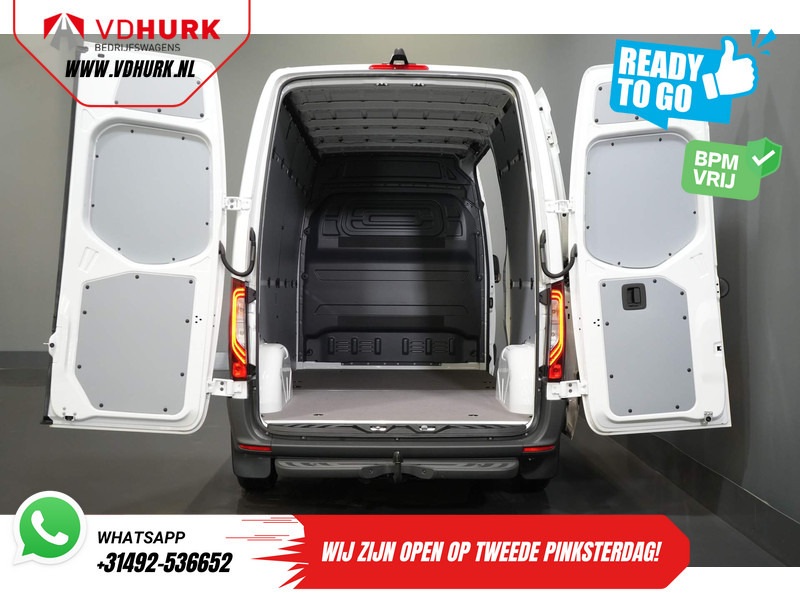 Mercedes-Benz Sprinter 211 Aut. L2H2 BPM VRIJ/ LED/ Standkachel/ Stoelverw./ Climate/ Carplay/ Camera/ Cruise/ Trekhaak - Malá dodávka: obrázek 5 Mercedes-Benz Sprinter 211 Aut. L2H2 BPM VRIJ/ LED/ Standkachel/ Stoelverw./ Climate/ Carplay/ Camera/ Cruise/ Trekhaak - Malá dodávka: obrázek 5