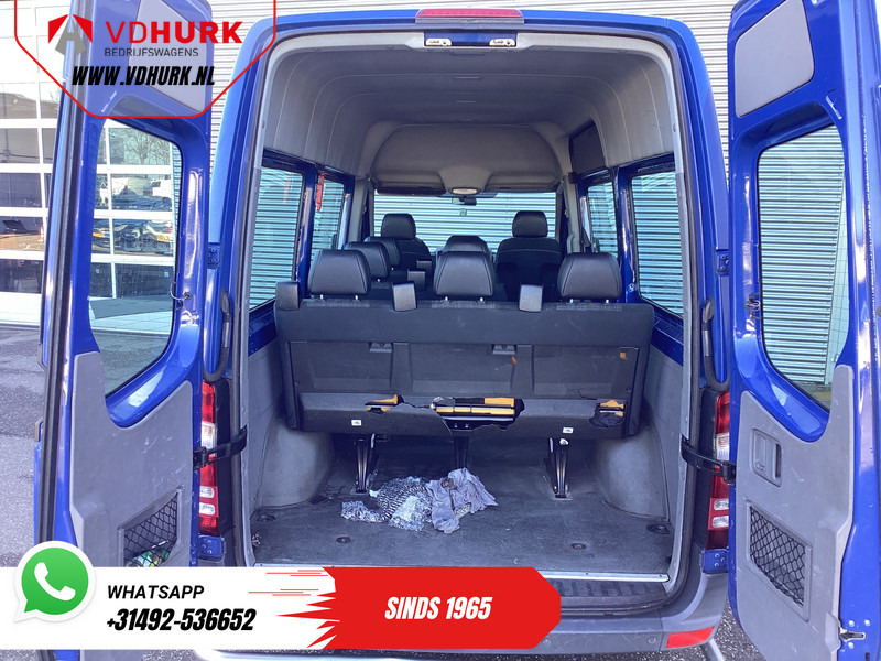 Mercedes-Benz Sprinter 213 2.2 CDI Aut. L2H2 €11.979,- Incl. BTW BPM VRIJ! EXPORT ONLY Rijdt Goed/ Combi/ 9 Persoons/ Kombi/ 9P/ Airco - Minibus, Mikrobus: obrázek 5 Mercedes-Benz Sprinter 213 2.2 CDI Aut. L2H2 €11.979,- Incl. BTW BPM VRIJ! EXPORT ONLY Rijdt Goed/ Combi/ 9 Persoons/ Kombi/ 9P/ Airco - Minibus, Mikrobus: obrázek 5
