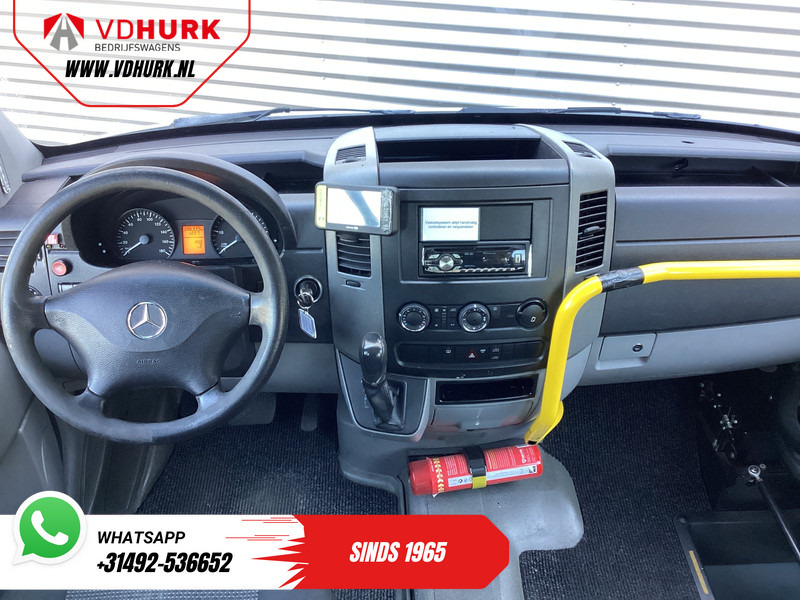 Mercedes-Benz Sprinter 313 2.2 CDI Aut. L2H2 € 10.648 Incl. BTW BPM VRIJ! Combi/ 9 Persoons/ Kombi/ 9P/ Airco/ Rolstoellift - Minibus, Mikrobus: obrázek 3 Mercedes-Benz Sprinter 313 2.2 CDI Aut. L2H2 € 10.648 Incl. BTW BPM VRIJ! Combi/ 9 Persoons/ Kombi/ 9P/ Airco/ Rolstoellift - Minibus, Mikrobus: obrázek 3