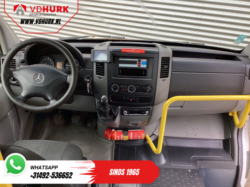 Mercedes-Benz Sprinter 313 2.2 CDI L2H2 € 10.164 Incl. BTW EXPORT ONLY Combi/ 9 Persoons/ Kombi/ 9P/ Airco/ Rolstoellift - Minibus, Mikrobus: obrázek 3 Mercedes-Benz Sprinter 313 2.2 CDI L2H2 € 10.164 Incl. BTW EXPORT ONLY Combi/ 9 Persoons/ Kombi/ 9P/ Airco/ Rolstoellift - Minibus, Mikrobus: obrázek 3