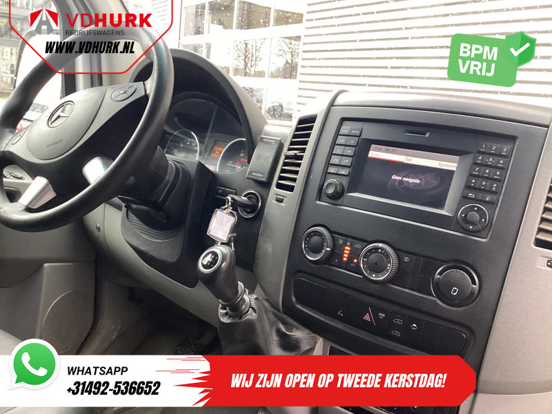 Mercedes-Benz Sprinter 516 2.2 CDI L2H2 EXPORT E6/ Dubbel Lucht/ 3.5t Trekverm./ Imperiaal + Ladder/ Airco/ PDC - Furgon: obrázek 3 Mercedes-Benz Sprinter 516 2.2 CDI L2H2 EXPORT E6/ Dubbel Lucht/ 3.5t Trekverm./ Imperiaal + Ladder/ Airco/ PDC - Furgon: obrázek 3
