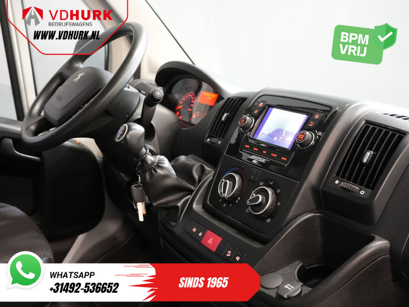 Peugeot Boxer 2.2 HDi 140 pk L2 EXPORT ONLY 3.0t Trekverm./ Navi/ Camera/ PDC/ Cruise/ Airco - Furgon: obrázek 3 Peugeot Boxer 2.2 HDi 140 pk L2 EXPORT ONLY 3.0t Trekverm./ Navi/ Camera/ PDC/ Cruise/ Airco - Furgon: obrázek 3