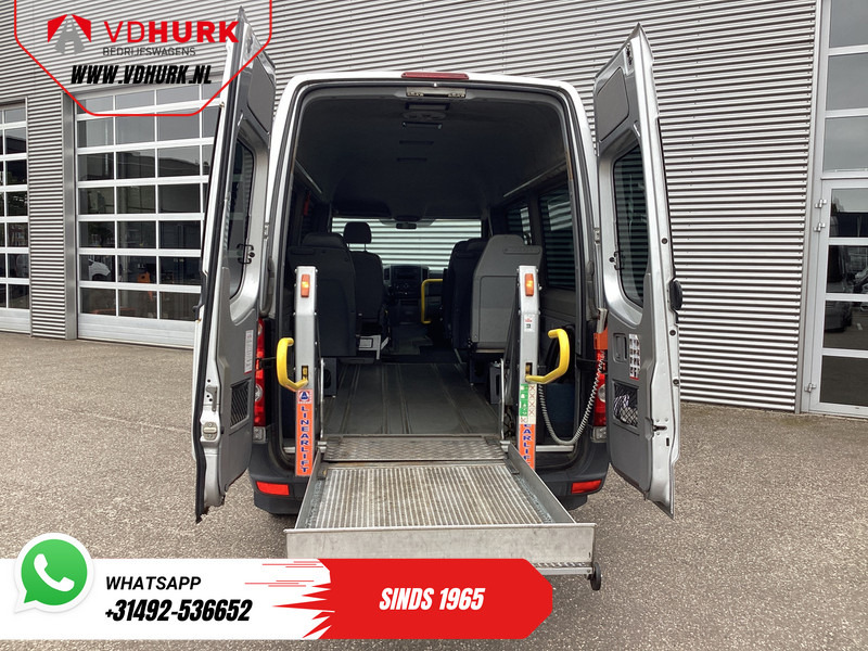 Volkswagen Crafter 35 2.5 TDI L2H2 MARGE EXPORT ONLY NL Auto/ APK 7-2026/ 5 Zyl./ Combi/ 9 Persoons/ Kombi/ 9P/ Sidebars/ Airco/ Rolstoellift - Minibus, Mikrobus: obrázek 5 Volkswagen Crafter 35 2.5 TDI L2H2 MARGE EXPORT ONLY NL Auto/ APK 7-2026/ 5 Zyl./ Combi/ 9 Persoons/ Kombi/ 9P/ Sidebars/ Airco/ Rolstoellift - Minibus, Mikrobus: obrázek 5