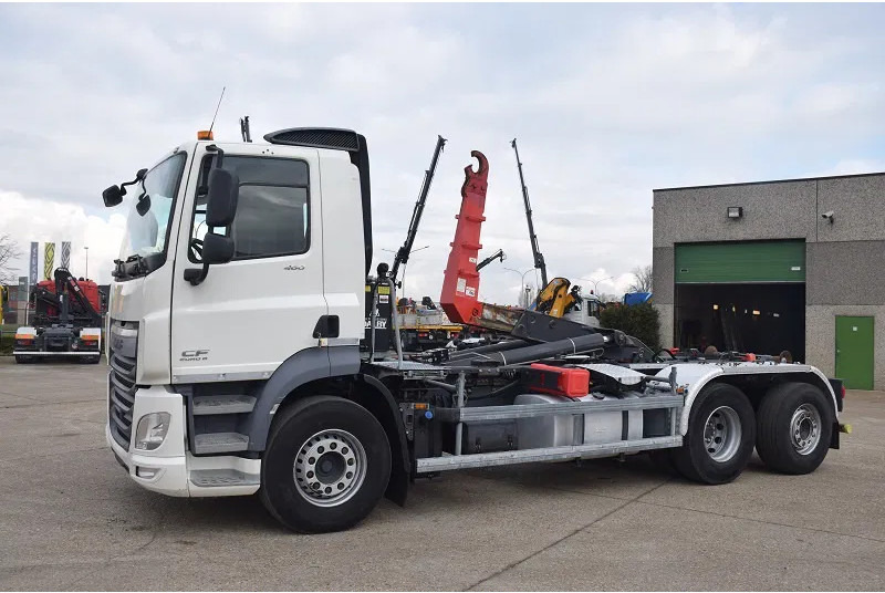 DAF CF 460 - Hákový nosič kontejnerů: obrázek 3 DAF CF 460 - Hákový nosič kontejnerů: obrázek 3
