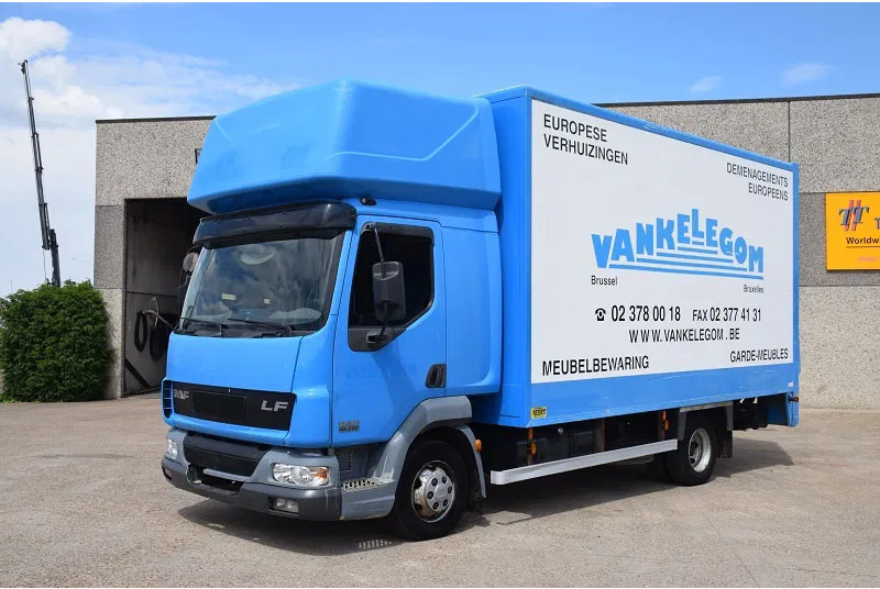 DAF LF 220 LF45 220 - Skříňový nákladní auto: obrázek 1 DAF LF 220 LF45 220 - Skříňový nákladní auto: obrázek 1