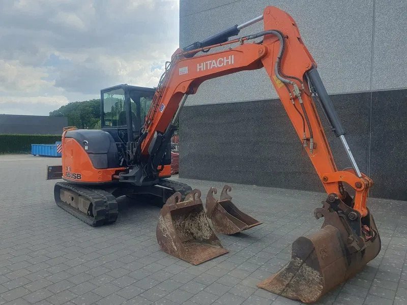 Hitachi ZX65 USB -5 A CLR - Pásové rýpadlo: obrázek 1 Hitachi ZX65 USB -5 A CLR - Pásové rýpadlo: obrázek 1
