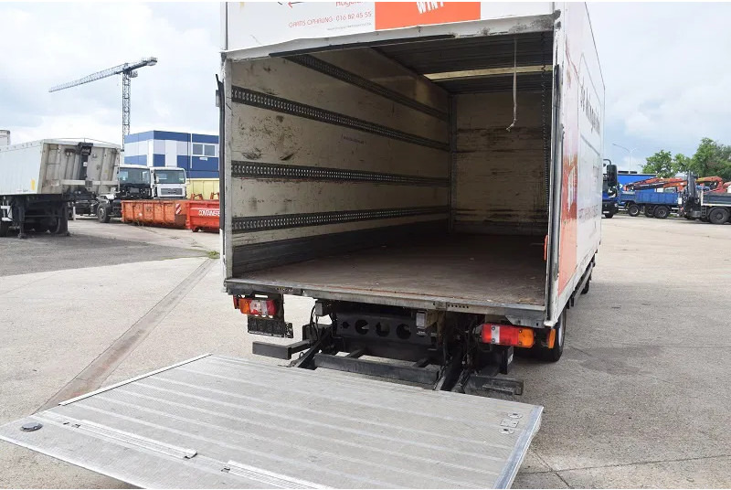 MAN TGL 7.150 - Skříňový nákladní auto: obrázek 5 MAN TGL 7.150 - Skříňový nákladní auto: obrázek 5