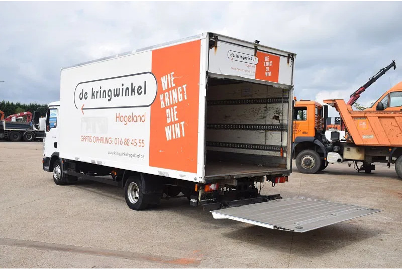 MAN TGL 7.150 - Skříňový nákladní auto: obrázek 4 MAN TGL 7.150 - Skříňový nákladní auto: obrázek 4