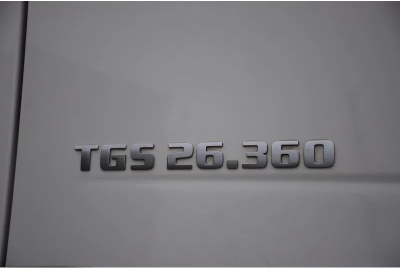 Hákový nosič kontejnerů, Auto s hydraulickou rukou MAN TGS 26.360: obrázek 8