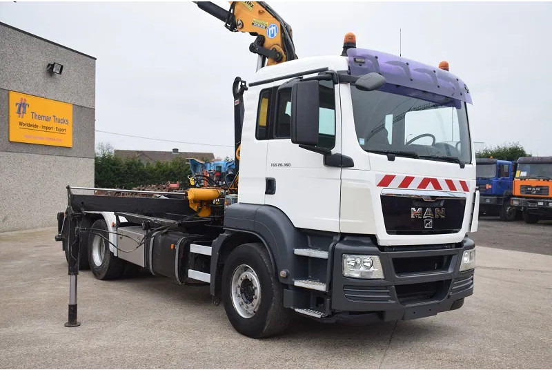 Hákový nosič kontejnerů, Auto s hydraulickou rukou MAN TGS 26.360: obrázek 6