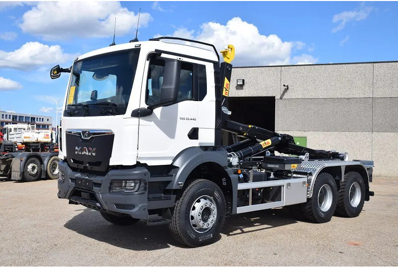 MAN TGS 33.440 - Hákový nosič kontejnerů: obrázek 1 MAN TGS 33.440 - Hákový nosič kontejnerů: obrázek 1