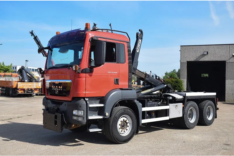MAN TGS 33.440 - Hákový nosič kontejnerů: obrázek 1 MAN TGS 33.440 - Hákový nosič kontejnerů: obrázek 1