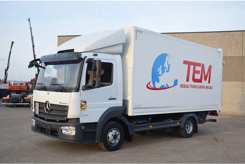 Mercedes-Benz Atego 1021 - Skříňový nákladní auto: obrázek 1 Mercedes-Benz Atego 1021 - Skříňový nákladní auto: obrázek 1