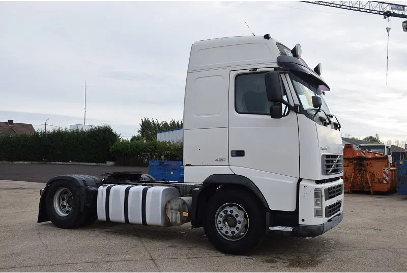 Volvo FH 12.420 - Tahač: obrázek 3 Volvo FH 12.420 - Tahač: obrázek 3