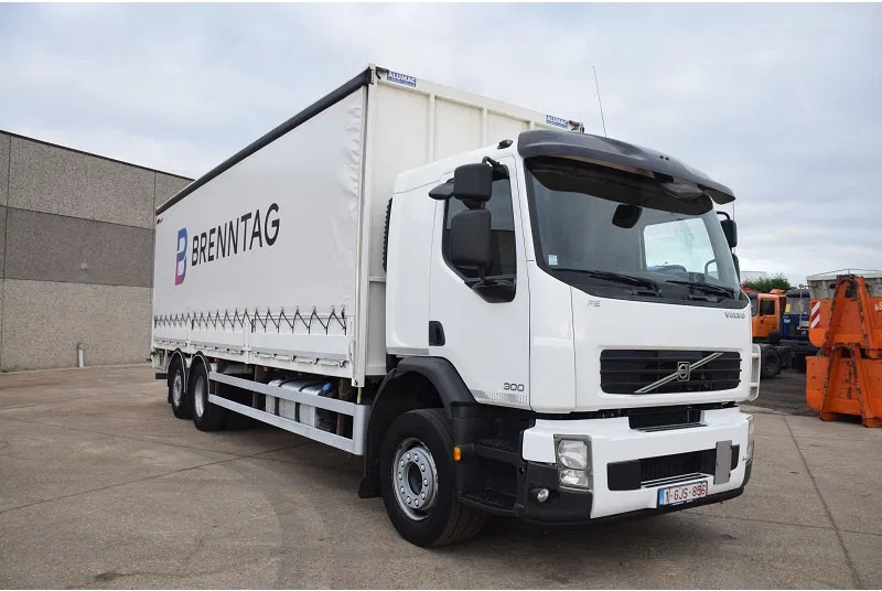 Volvo FE 300 - Skříňový nákladní auto: obrázek 4 Volvo FE 300 - Skříňový nákladní auto: obrázek 4