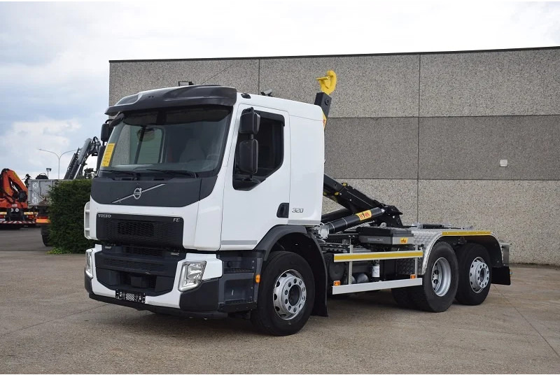 Volvo FE 320 - Hákový nosič kontejnerů: obrázek 2 Volvo FE 320 - Hákový nosič kontejnerů: obrázek 2