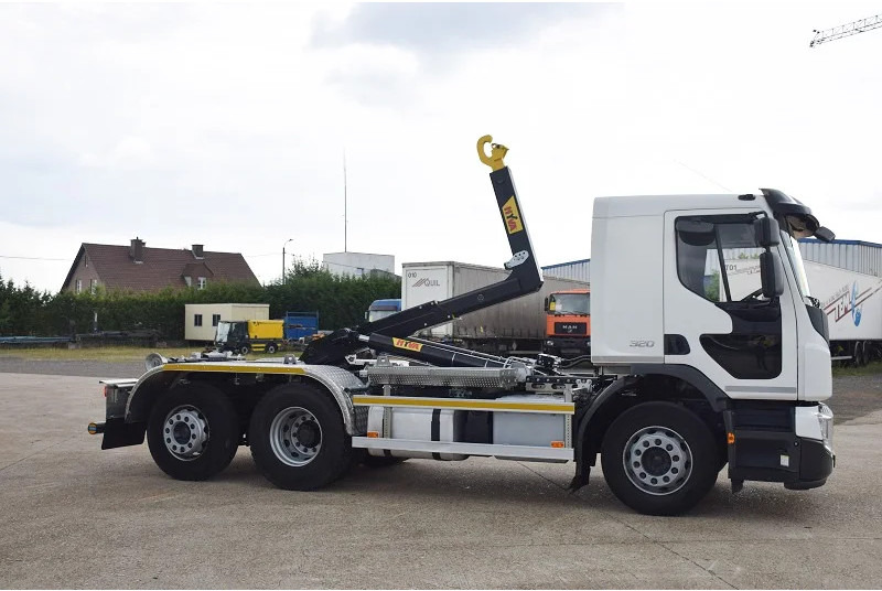 Volvo FE 320 - Hákový nosič kontejnerů: obrázek 5 Volvo FE 320 - Hákový nosič kontejnerů: obrázek 5