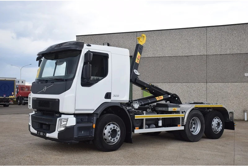 Volvo FE 320 - Hákový nosič kontejnerů: obrázek 1 Volvo FE 320 - Hákový nosič kontejnerů: obrázek 1