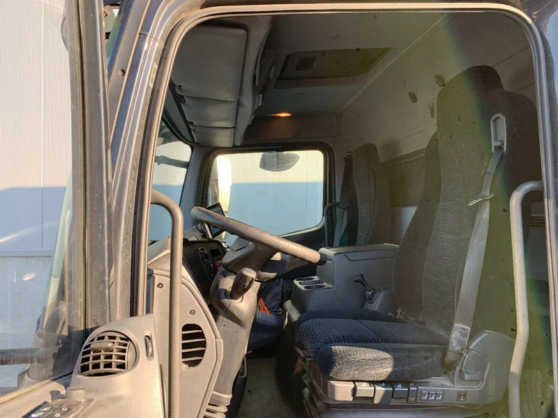 Mercedes-Benz Atego 1018 KOELING*Cruise control*Airconditioning*Geveerde bestuurdersstoel* - Skříňový nákladní auto: obrázek 2 Mercedes-Benz Atego 1018 KOELING*Cruise control*Airconditioning*Geveerde bestuurdersstoel* - Skříňový nákladní auto: obrázek 2