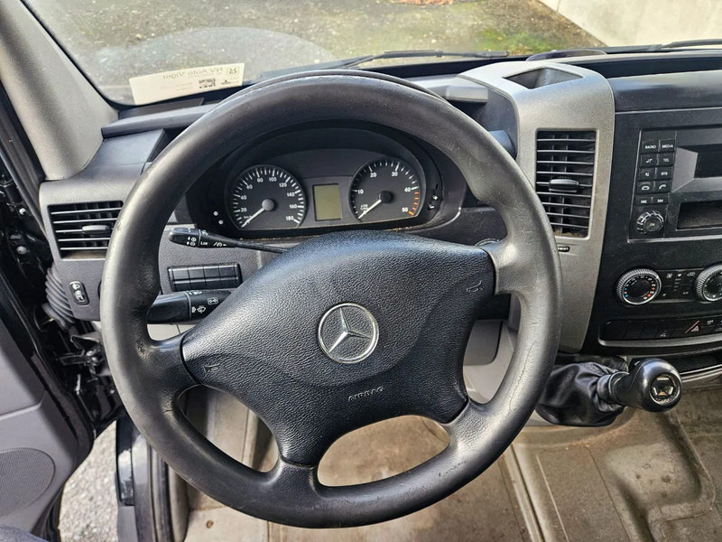 Mercedes-Benz Sprinter 313 - Chladící dodávka: obrázek 4 Mercedes-Benz Sprinter 313 - Chladící dodávka: obrázek 4
